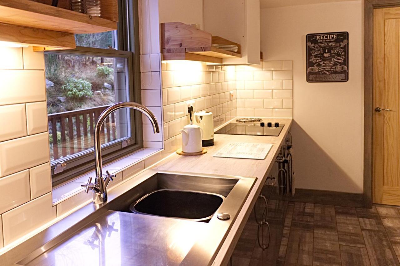 Faebuie Cottages Dalchreichart Ngoại thất bức ảnh