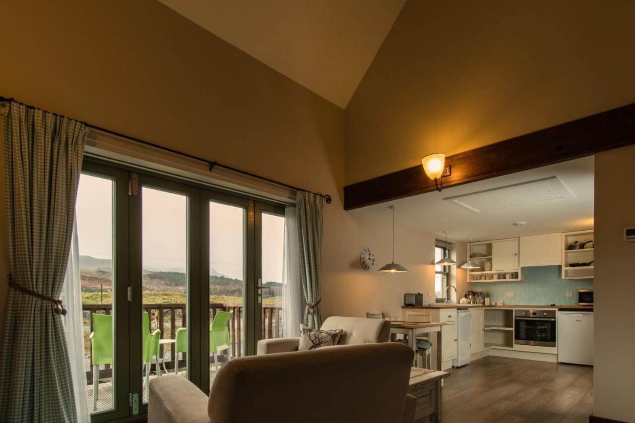 Faebuie Cottages Dalchreichart Ngoại thất bức ảnh